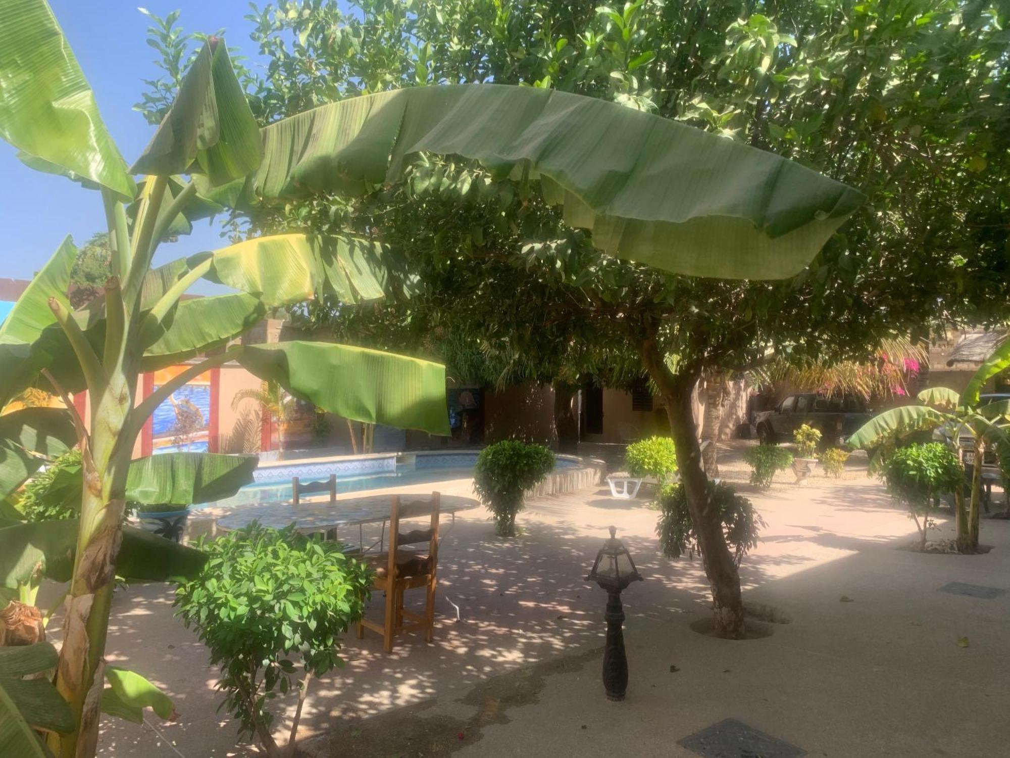 Auberge Keur Ely Ouoran Dış mekan fotoğraf