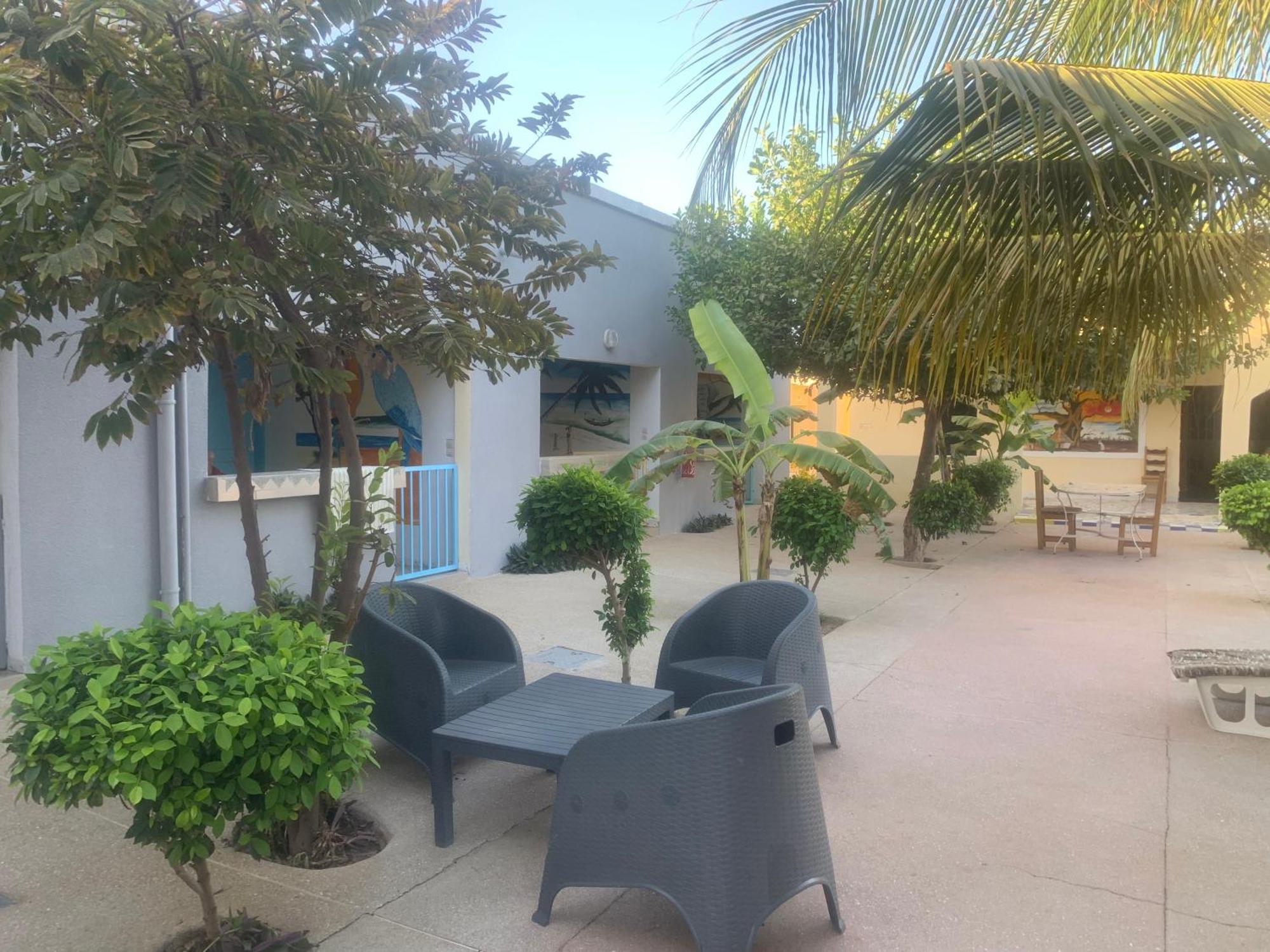 Auberge Keur Ely Ouoran Dış mekan fotoğraf